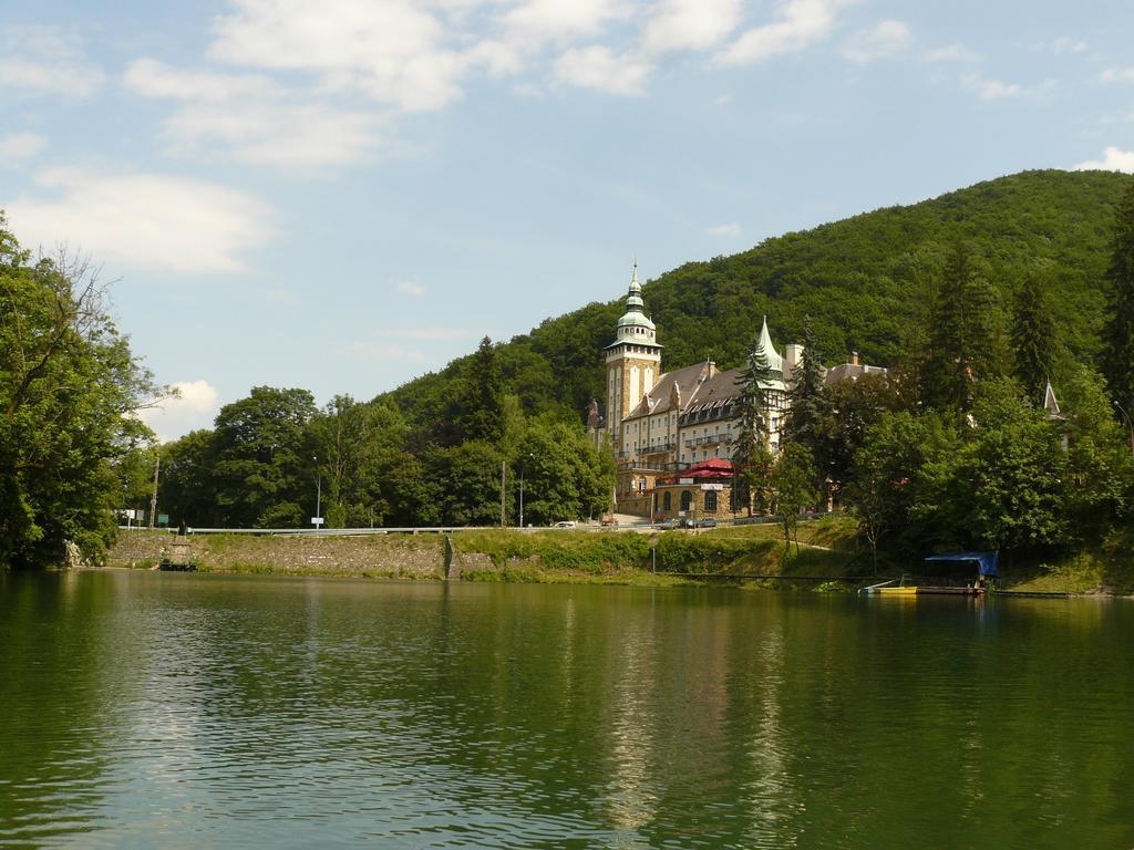 Alfa Hotel & Wellness Miskolctapolca Exterior photo